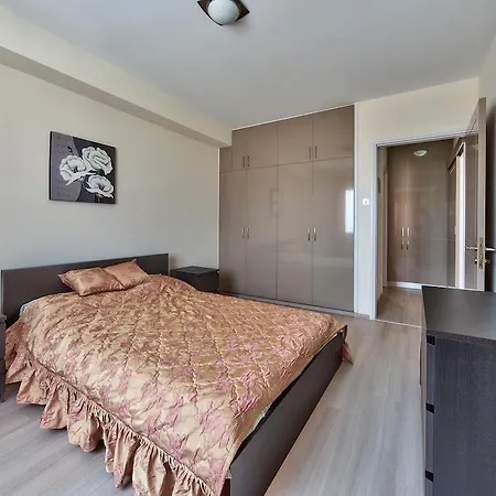 Apartment Likehome Amathusia Beach