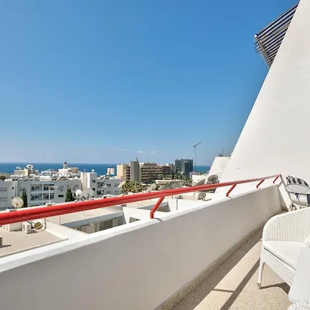 Likehome Amathusia Beach ليماسول